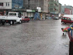 Kars’ta soğuk hava ve yağmur etkili oldu