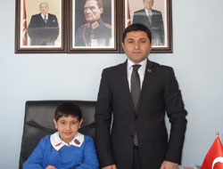 Küçük Reis Makamda