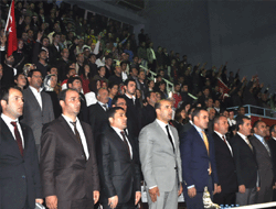 Ya Devlet Başa,Ya Kuzgun Leşe