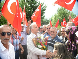 Karsta Coşkulu Karşılama