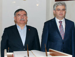 Bakan İsmet Yılmaz Kars’ta