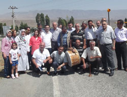 Kaymakamı davul zurnayla uğurlandı