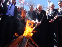 Bahçeli Nevruz Ateşini Kars’ta yaktı