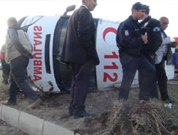 Kars’ta ambulans kazası
