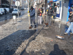 Kars Belediyesi 24 Saat İş Başında