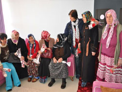AK Parti Kars Kadın Kolları Kadınlarla