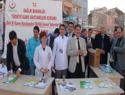 Sağlıklı Dişler Mutlu Gülüşler