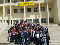 Sarıkamışlı öğrenciler Antalya’ya uğurlandı