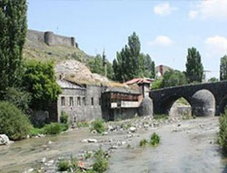 Kars Çayı pislik içinde