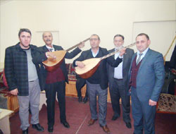 Aşıklar geceyi ısıttı