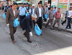 Kars Belediyesinden Temizlik Kampanyası