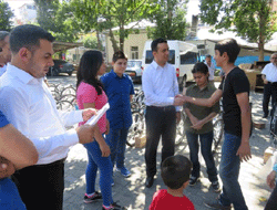 Kağızman’da başarılı öğrencilere ödül