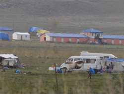 Dilenciler Kars’ı mesken tuttu