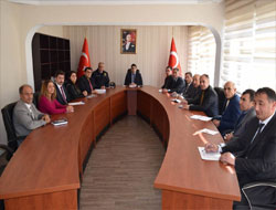 Susuz’da İdare Başkanları Toplantısı