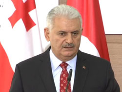 Başbakan Yıldırım: “Bakü -Tiflis-Kars Demiryolu Projesi bu yıl hayata geçirilecek”