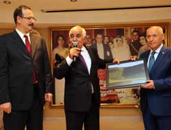 Başkan Yaşar, Karslılarla iftar yaptı