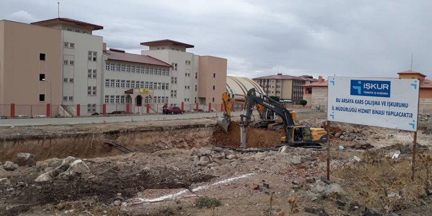 İŞKUR Hizmet Binasının Temel Kazısı Başladı