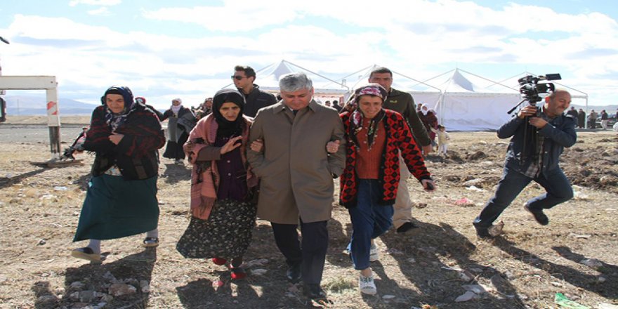 Vali Doğan, Çay İkramını Geri Çevirmedi