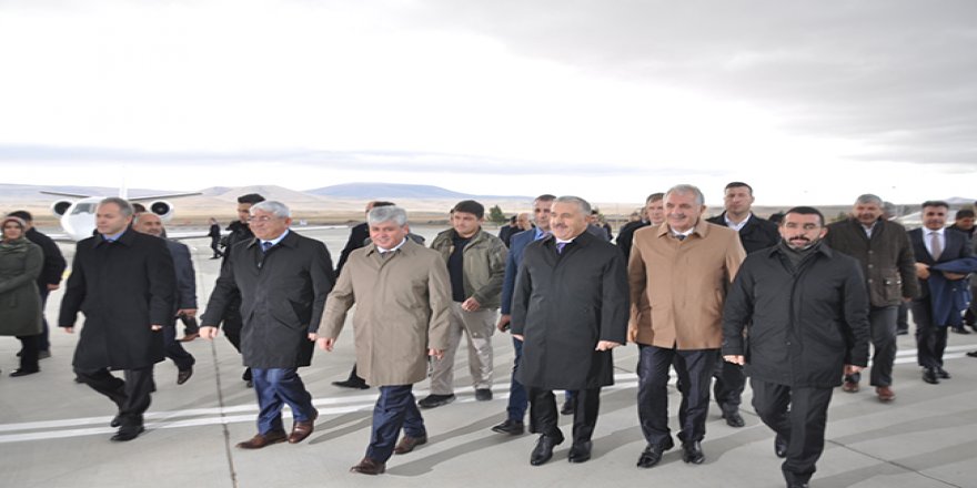 Bakan Ahmet Arslan Taziye İçin Kars'ta