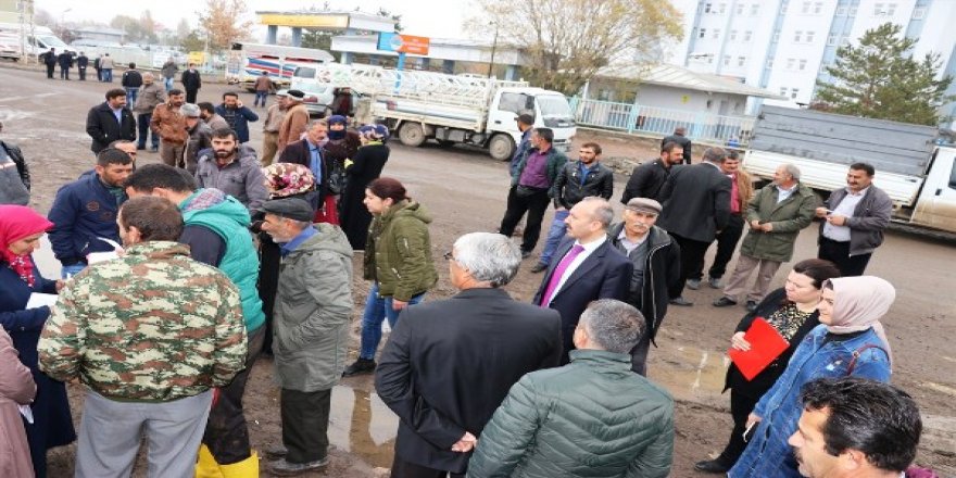 Genç Çiftçilere Hayvan Dağıtımları Devam Ediyor