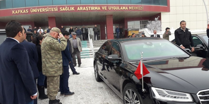 İran'da Terör Saldırısı - Yaralılar Kars'ta