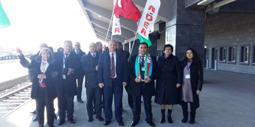 Azerbaycan heyeti Kars Garı'nı ziyaret etti