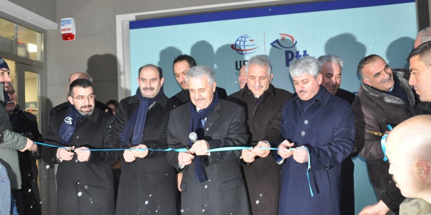 Bakan Arslan, PTT Merkez Müdürlüğü ve Çağrı Merkezi’nin açılışını yaptı