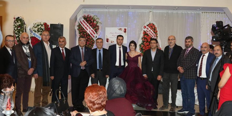 CHP Kars İl Başkanı Mustafa Aras'ın mutlu günü