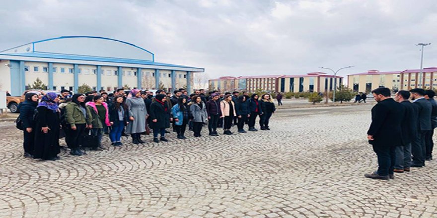 Ülkü Ocakları İstiklal Marşı’nın Kabulünün 97. yıl dönümü dolayısıyla açıklama yaptı