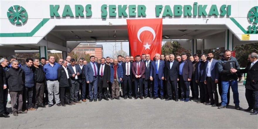 CHP heyeti, şeker fabrikalarının satılmasını Kars'ta da protesto etti