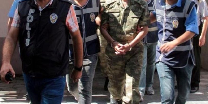 FETÖ/PDY operasyonlarında 5 asker gözaltına alındı