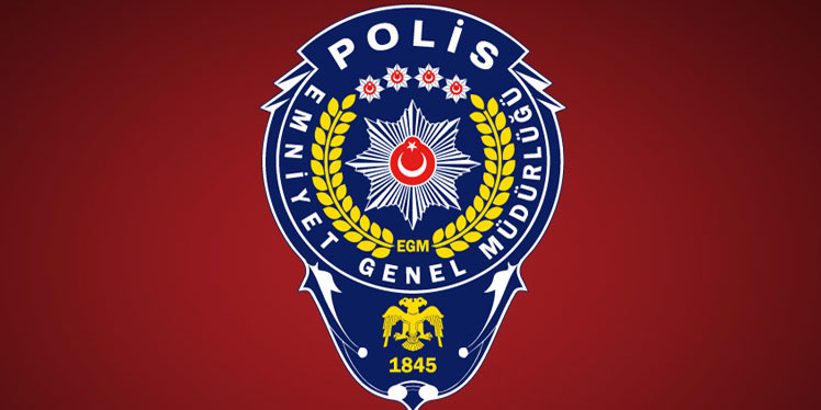 Sarıkamış Polisi, yasa dışı işlerle uğraşanlara göz açtırmıyor