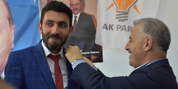 Sezgin Yıldız partisinden istifa etti