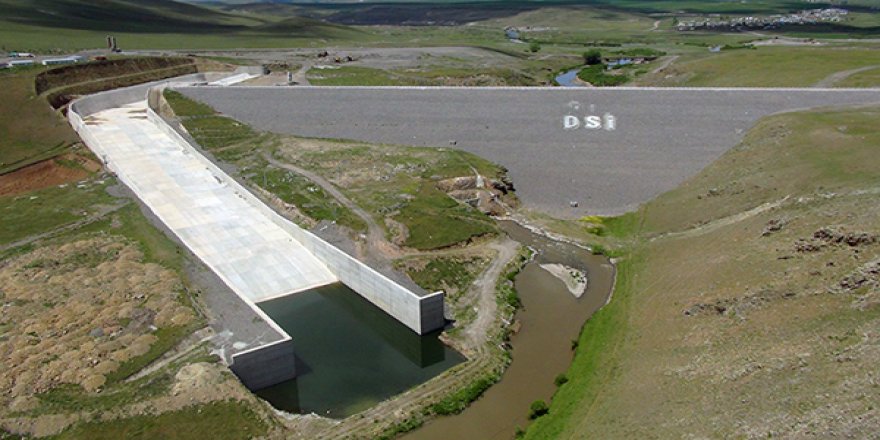Kars Barajında su tutma işlemi gerçekleştirildi