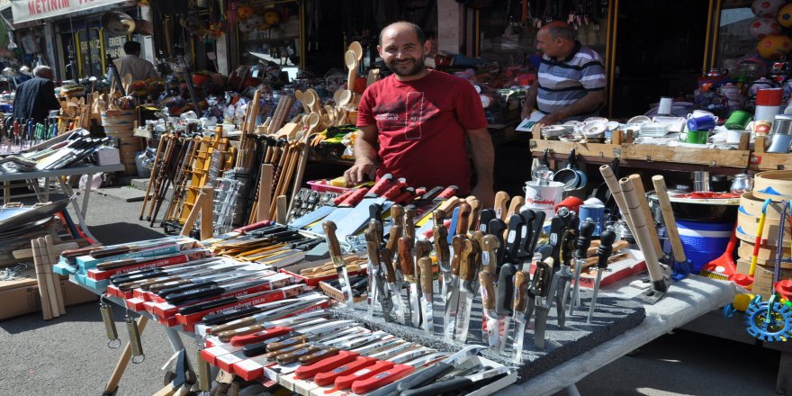 Kars'ta bıçaklar görücüye çıktı