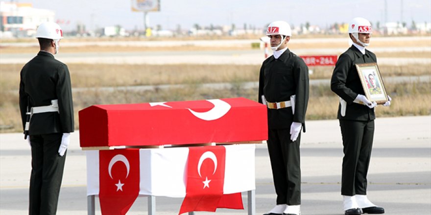 Kaza kurşunuyla şehit olan asker Adana'da toprağa verildi