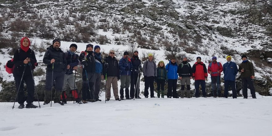 Amatör Dağcılar Susuz kanyonunda yürüdü