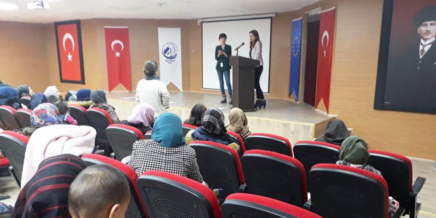 Mülteci kadınlar için ’güçlü anneler, güçlü çocuklar’ semineri