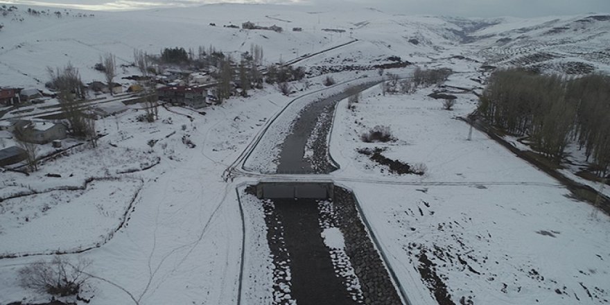 Susuz ilçe merkezi taşkın koruma tesisi tamamlandı