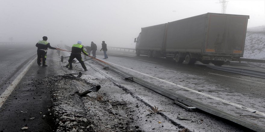 Kars ve Ardahan'da buzlanma kazalara neden oldu