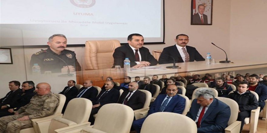 Vali Türker Öksüz’ün Başkanlığında UYUMA tanıtım toplantısı yapıldı