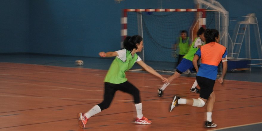 Sarıkamış BESYO’da Futsal heyecanı başladı