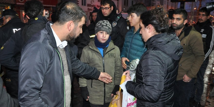 Kars'ta öğrencilerin sakladığı çanta polisi alarma geçirdi