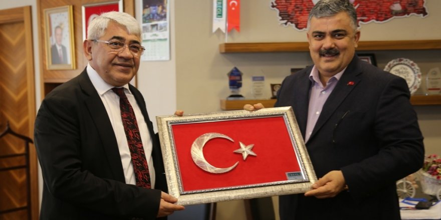 Başkan Özgüven: “Kars bizim için ayrı bir değere sahiptir”