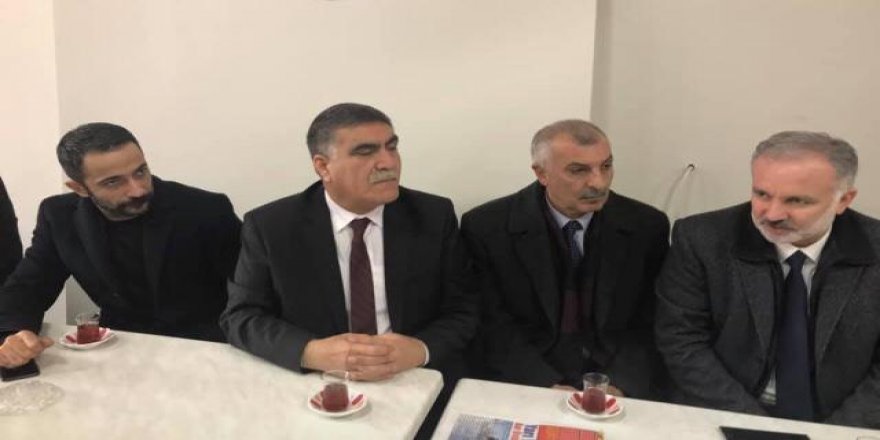HDP Adaylarından CHP Seçim Bürosuna ziyaret