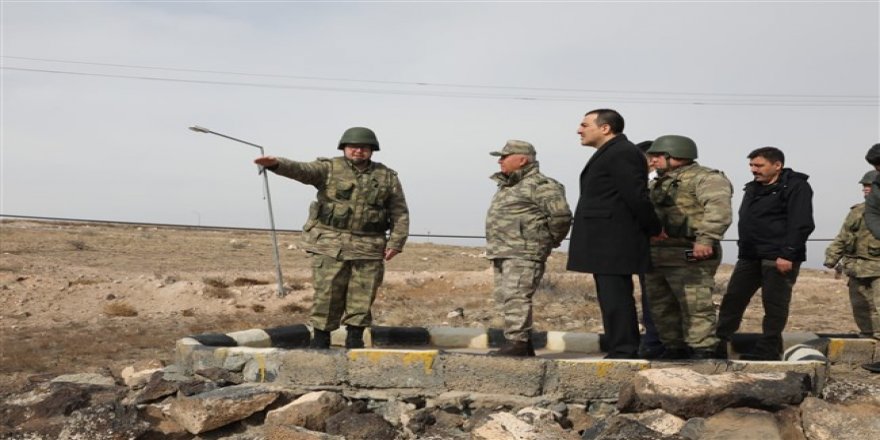 Kars Valisi Türker Öksüz, Hudut Karakollarını ziyaret etti