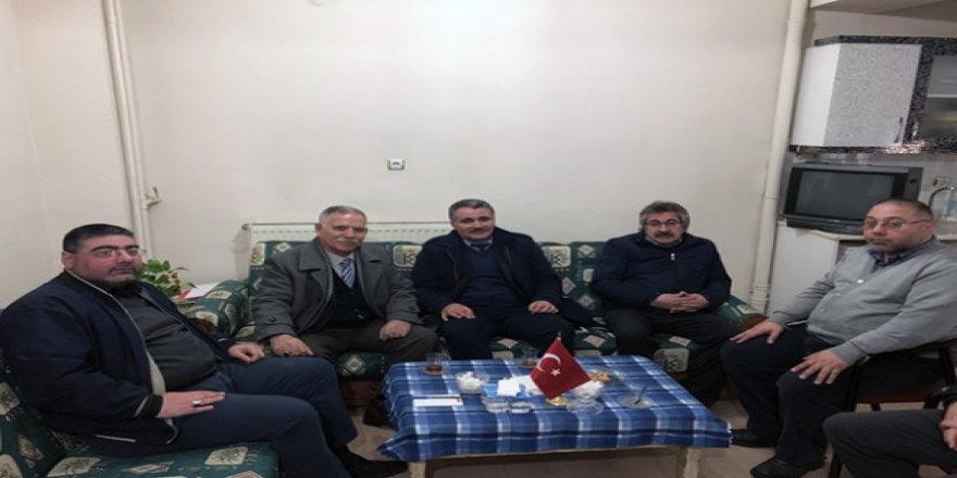Vatan Partisi heyeti Kars'ta Gazeteciler Cemiyetini ziyaret etti