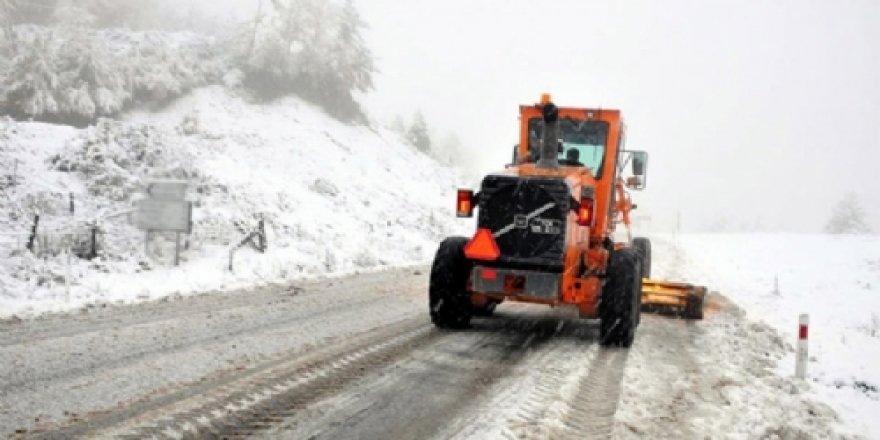 Kars'ta tipiden 23 köy yolu ulaşıma kapandı