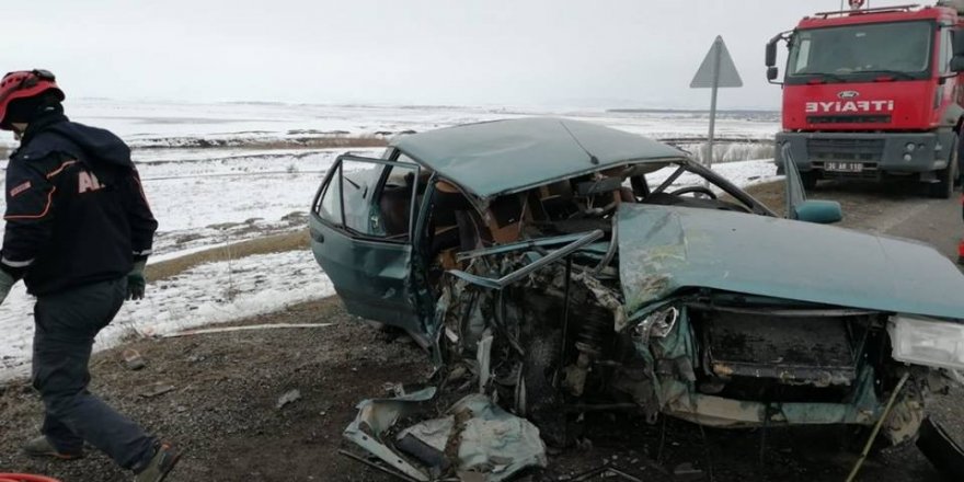 Kars’ta trafik kazası: 2 ölü, 3 yaralı