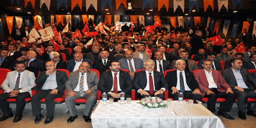 AK Parti Genişletilmiş Kars İl Danışma Meclisi toplantısı yapıldı